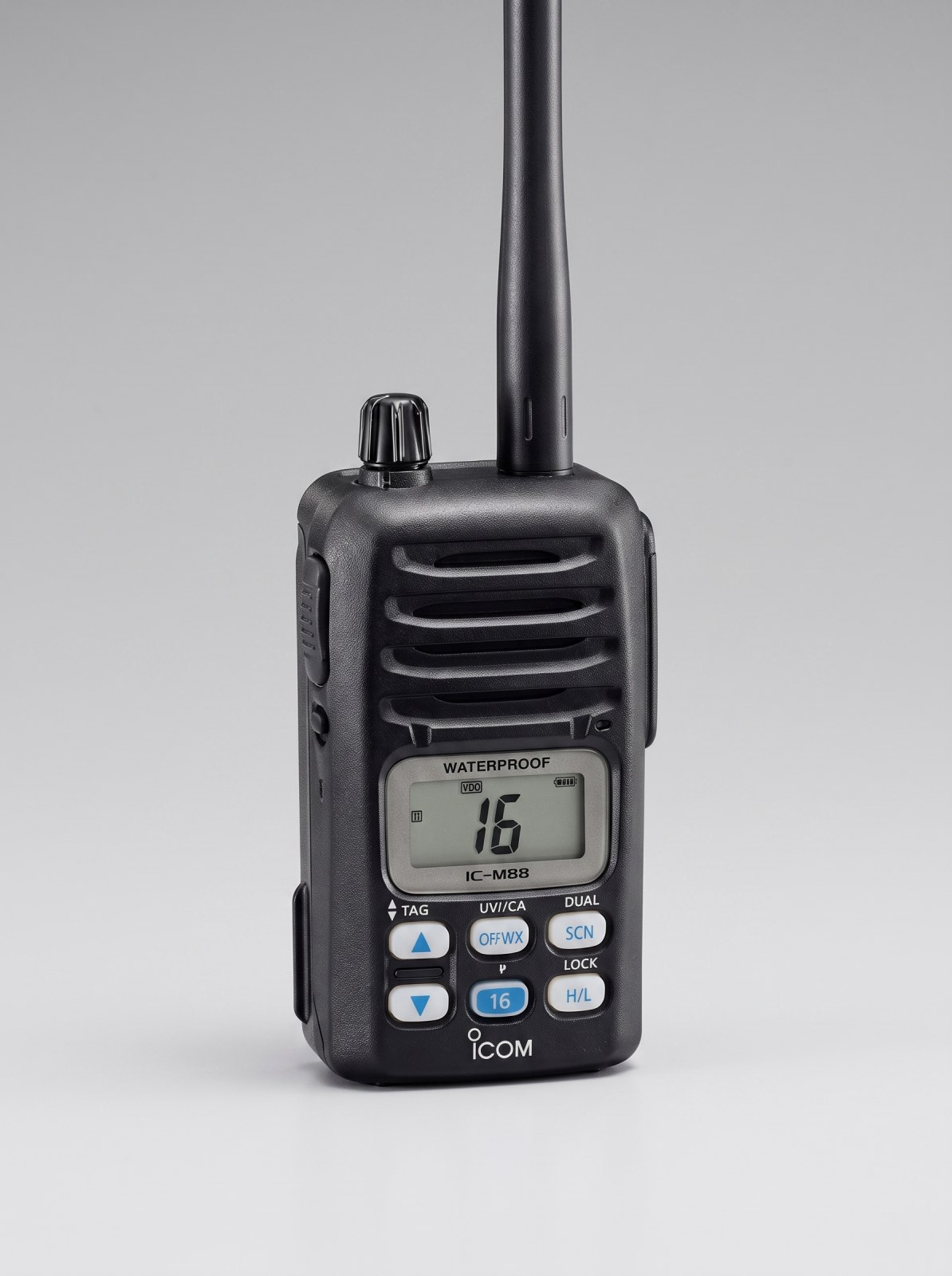 Портативная радиостанция VHF Icom IC-M88